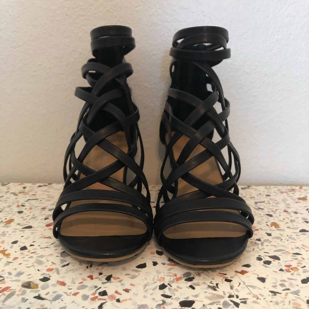 CITYCLASSIFIED  black wedges